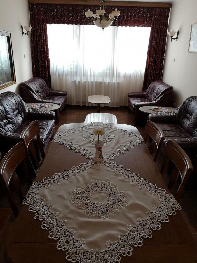 Bed and Breakfast Júlia Panzió Hajdúszoboszló Exterior foto